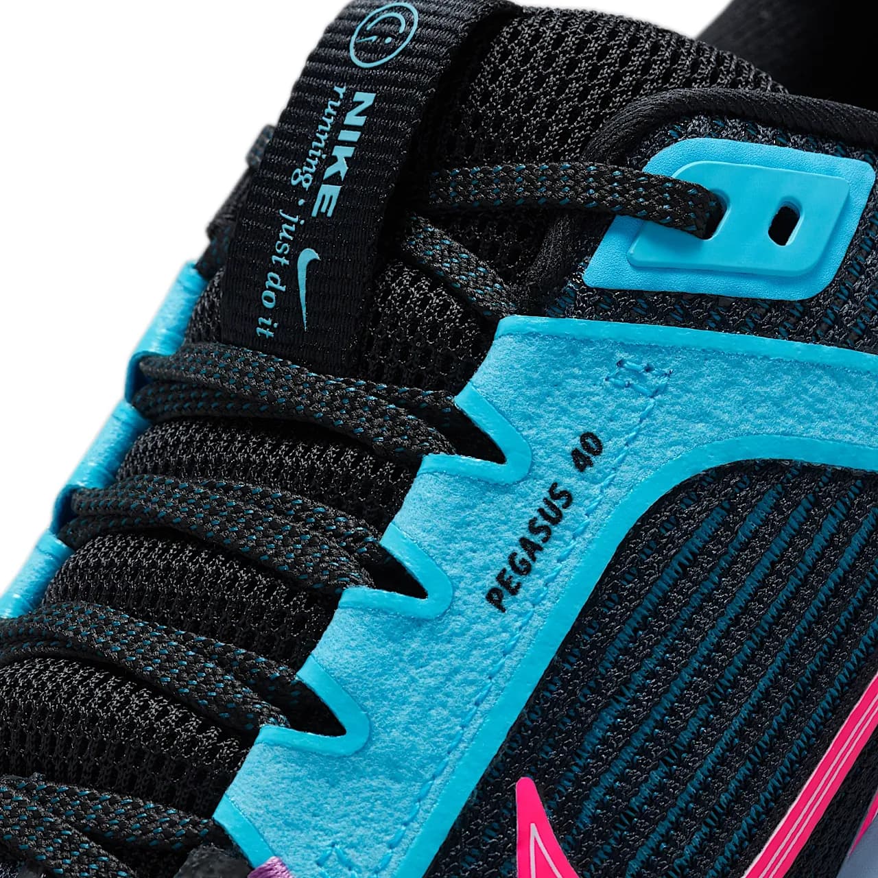 Nike Air Zoom Pegasus 40 SE — تصویر ۲