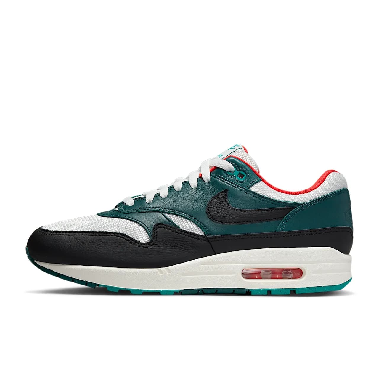 Nike Air Max 1 x LeBron James Liverpool FC