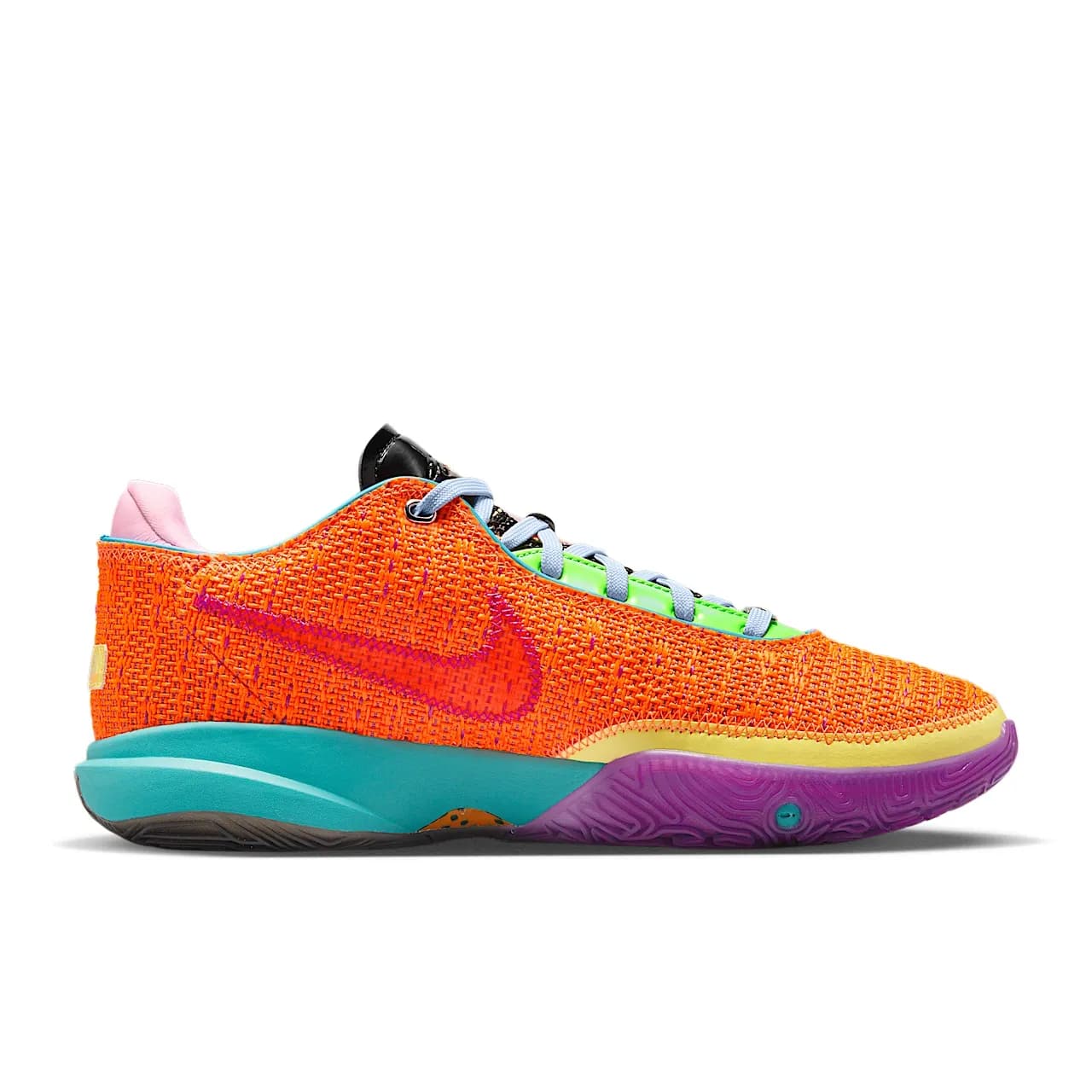 Nike LeBron XX — تصویر ۳