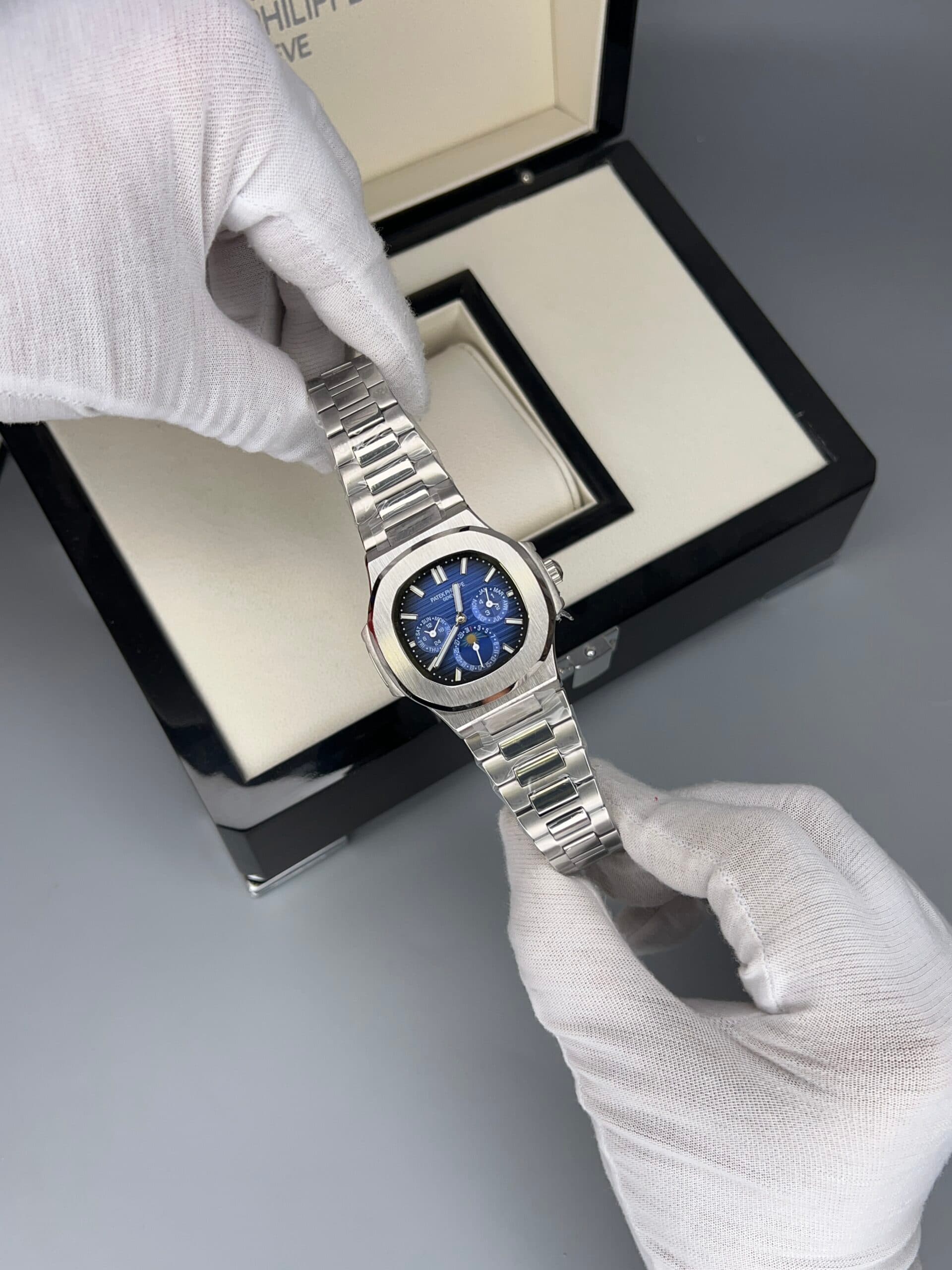 ساعت مچی مردانه پتک فیلیپ ناتیلوس Patek Philippe Nautilus 5087 — تصویر ۳
