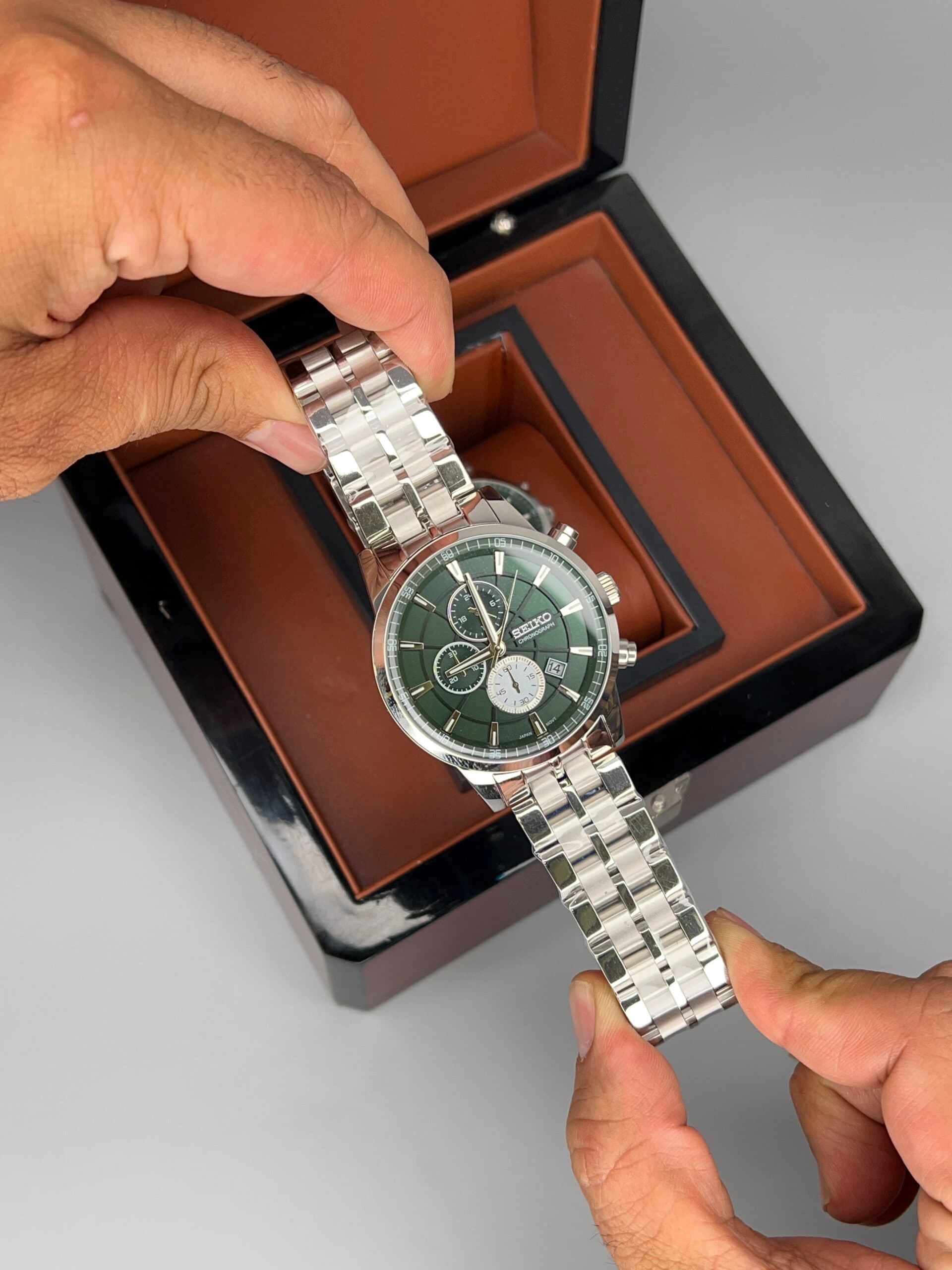 ساعت ست سیکو سیلور صفحه سبز Seiko 5933 — تصویر ۸