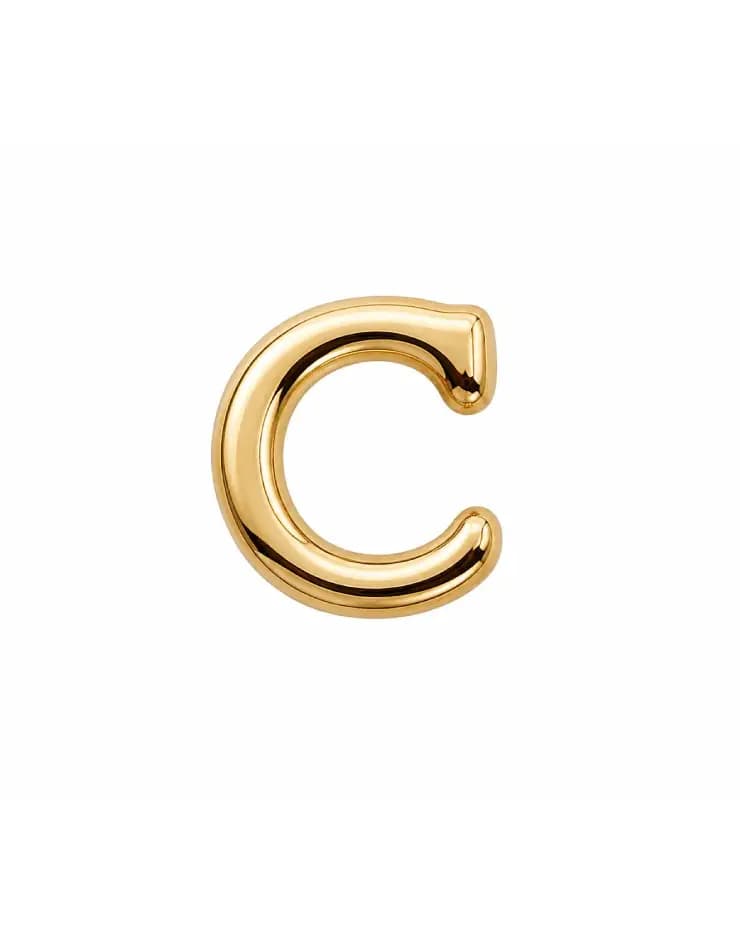 پلاک طلا حرف C مینیمال 018 — تصویر ۳