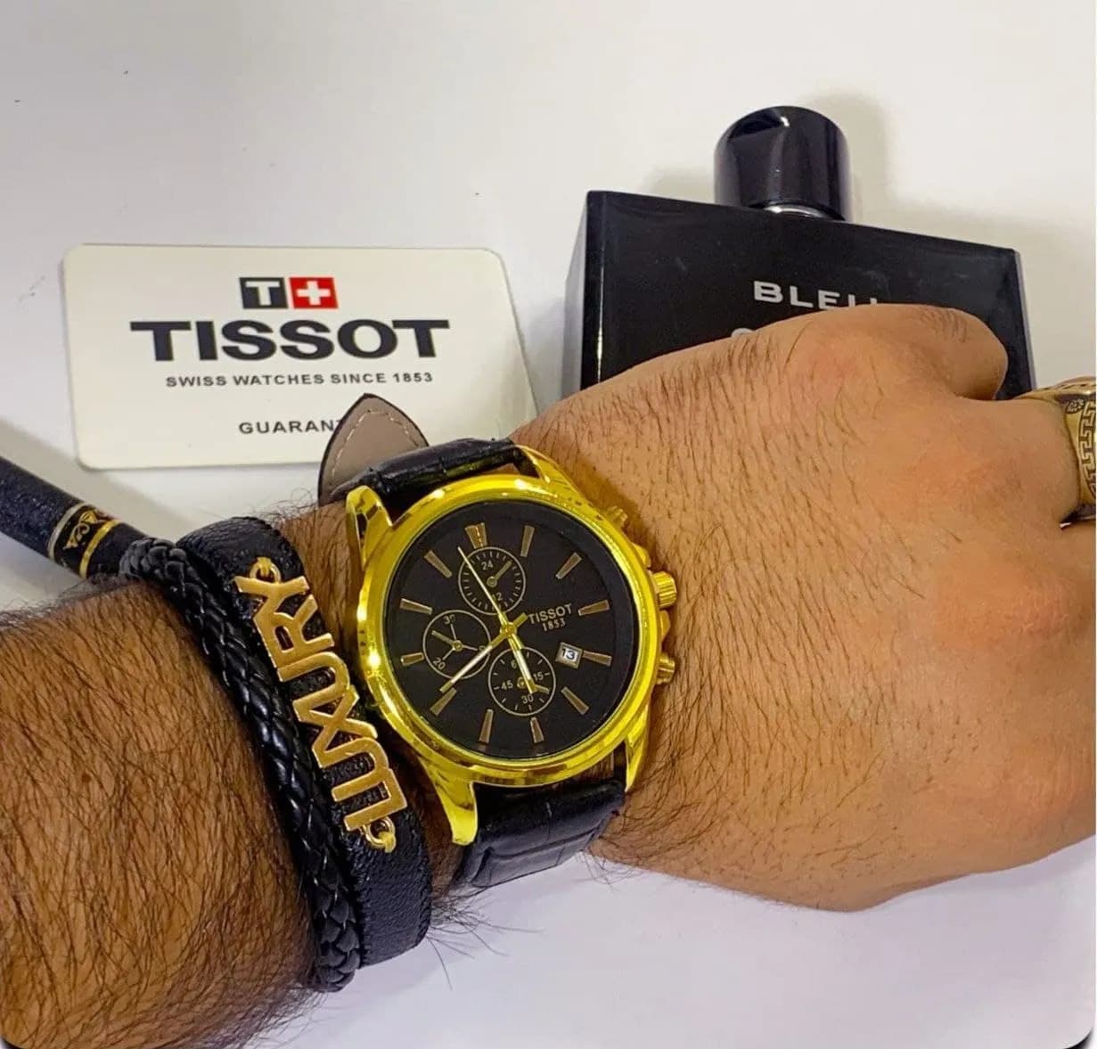 ساعت مچی مردانه Tissot و دستبند چرمی لاکچری — تصویر ۵