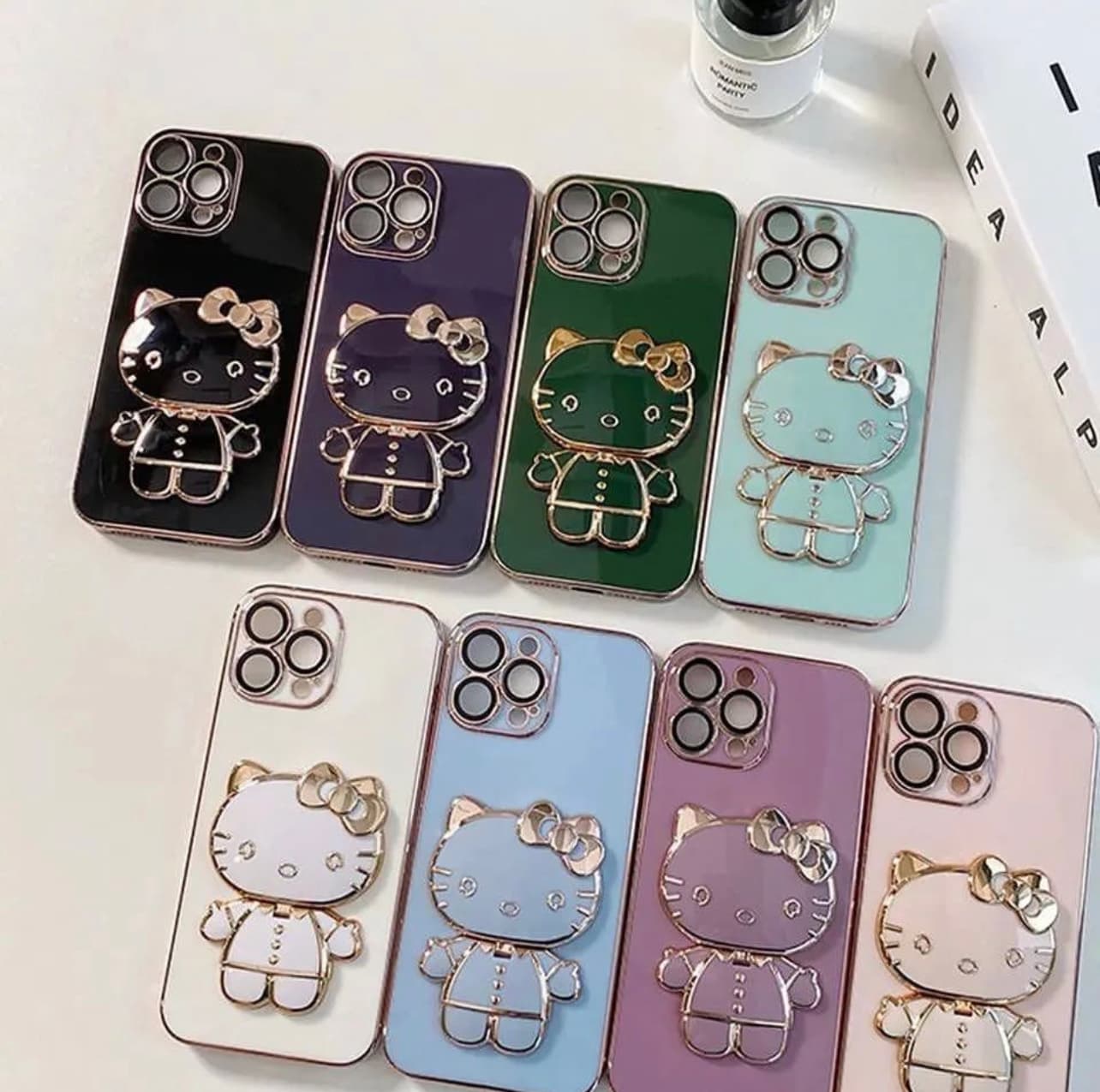 کاور هلوکیتی آیینه استندی مناسب برای گوشی موبایل iPhone 13 — تصویر ۵