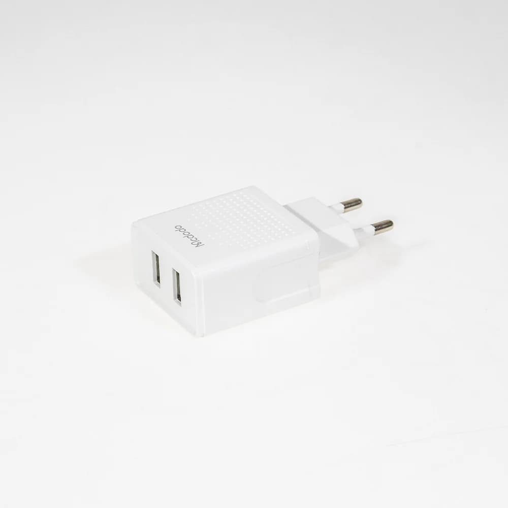 شارژر دیواری 12وات مک دودو مدل CH-3970 به همراه کابل لایتنینگ — تصویر ۱۱