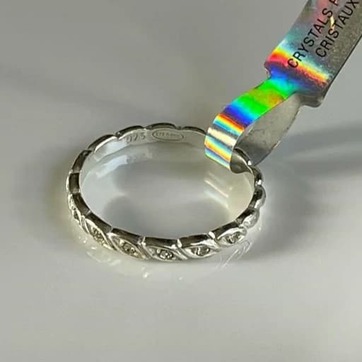 انگشترنقره زنانه حلقه ای نگین دار ساخت تایلند نقره اصل 925 کد M023