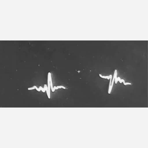 گوشواره نقره زنانه میخی طرح ضربان قلب پزشکی