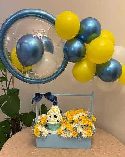 سبد گل و کیک به مناسبت تولد زن داداش