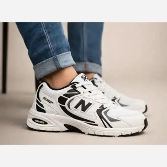 کفش کتانی اسپرت مردانه آدیداس سه خط ضد آب زیره پی یو سبک نرم سایز 41 تا 44 — تصویر ۳
