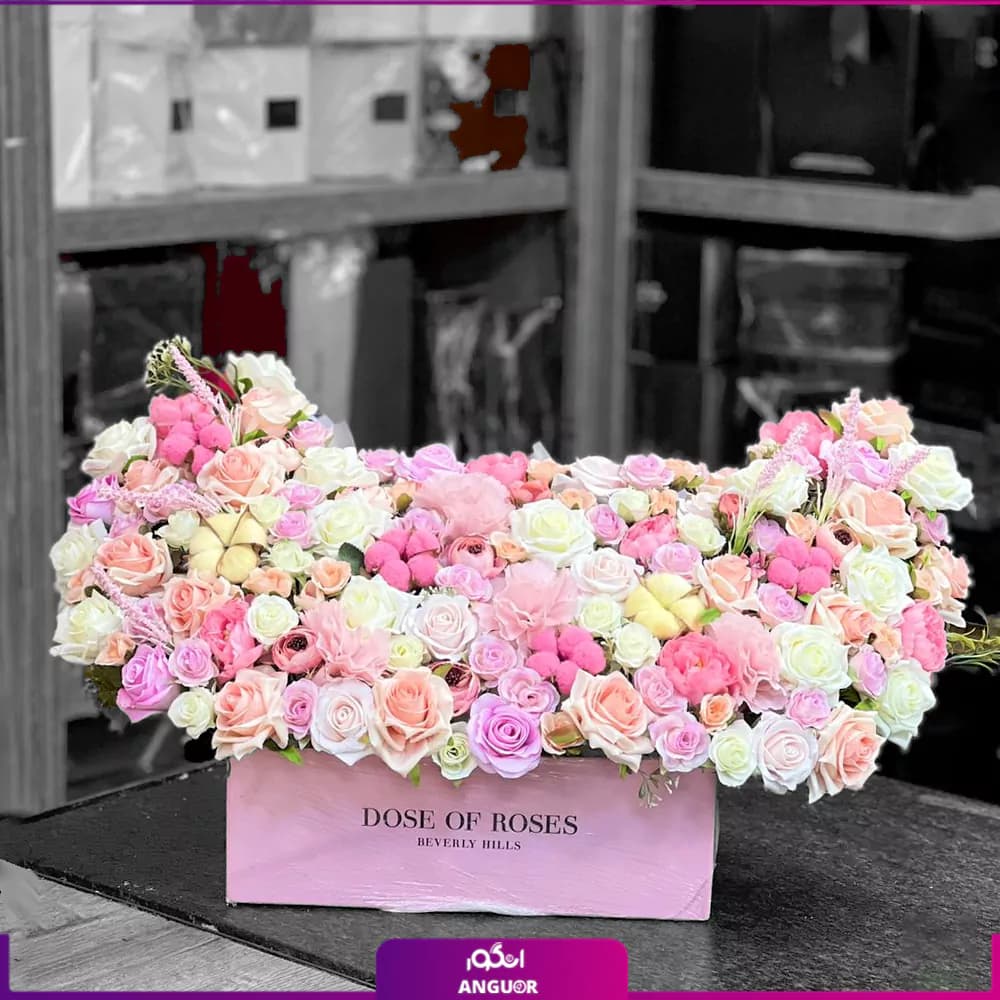 باکس گل مصنوعی زیبایی بی انتها