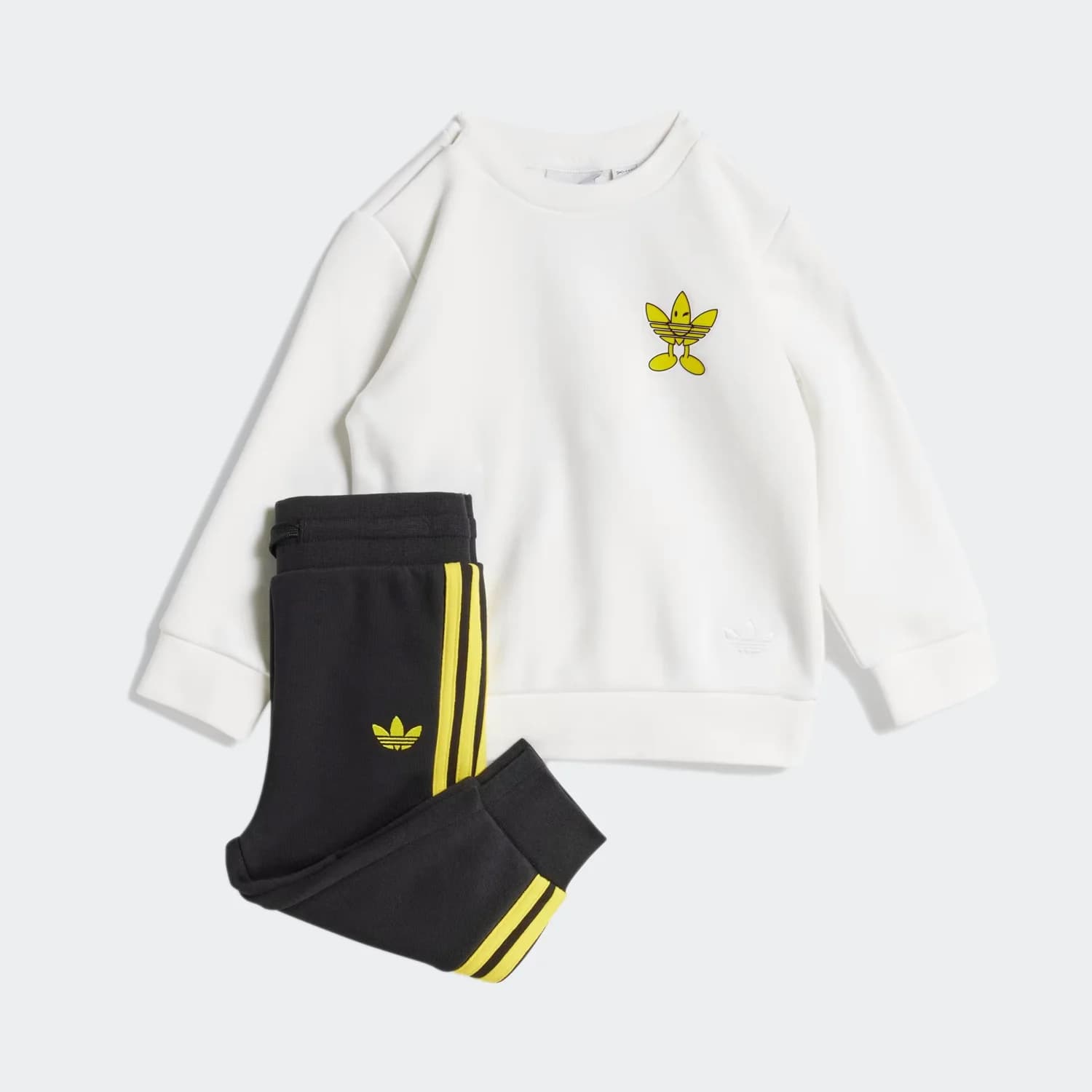 ست نوزادی آدیداس مدل X Smiley World Crew Kids Tracksuit — تصویر ۴