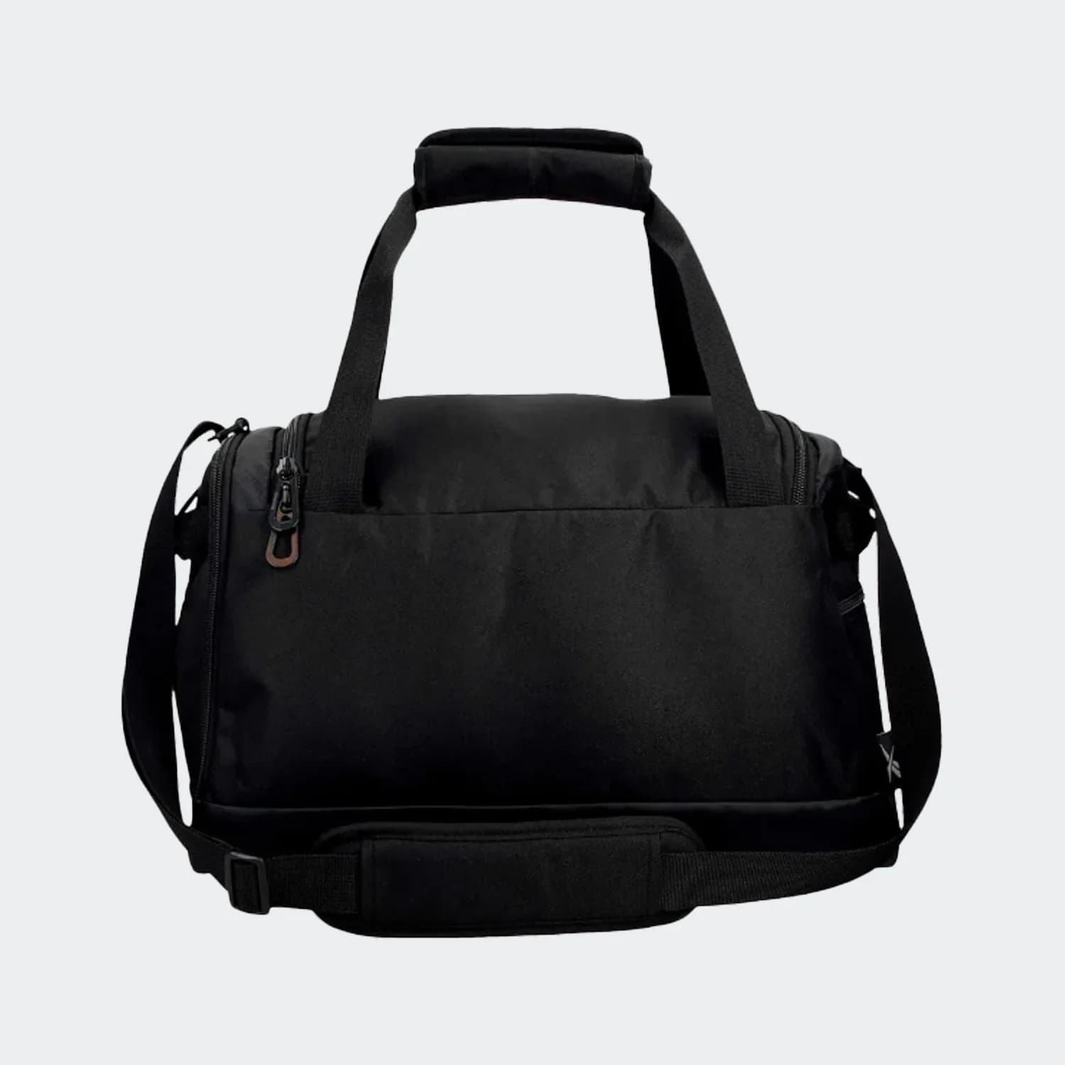 ساک 25 لیتری ریباک مدل Wayland Duffle 40 Black — تصویر ۳