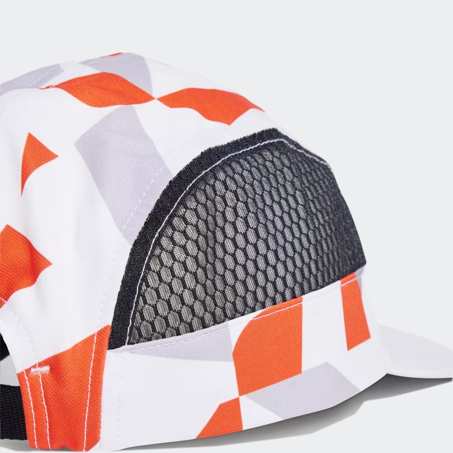 کلاه یونیسکس آدیداس مدل Terrex Climacool 5-Panel Graphic Cap — تصویر ۳