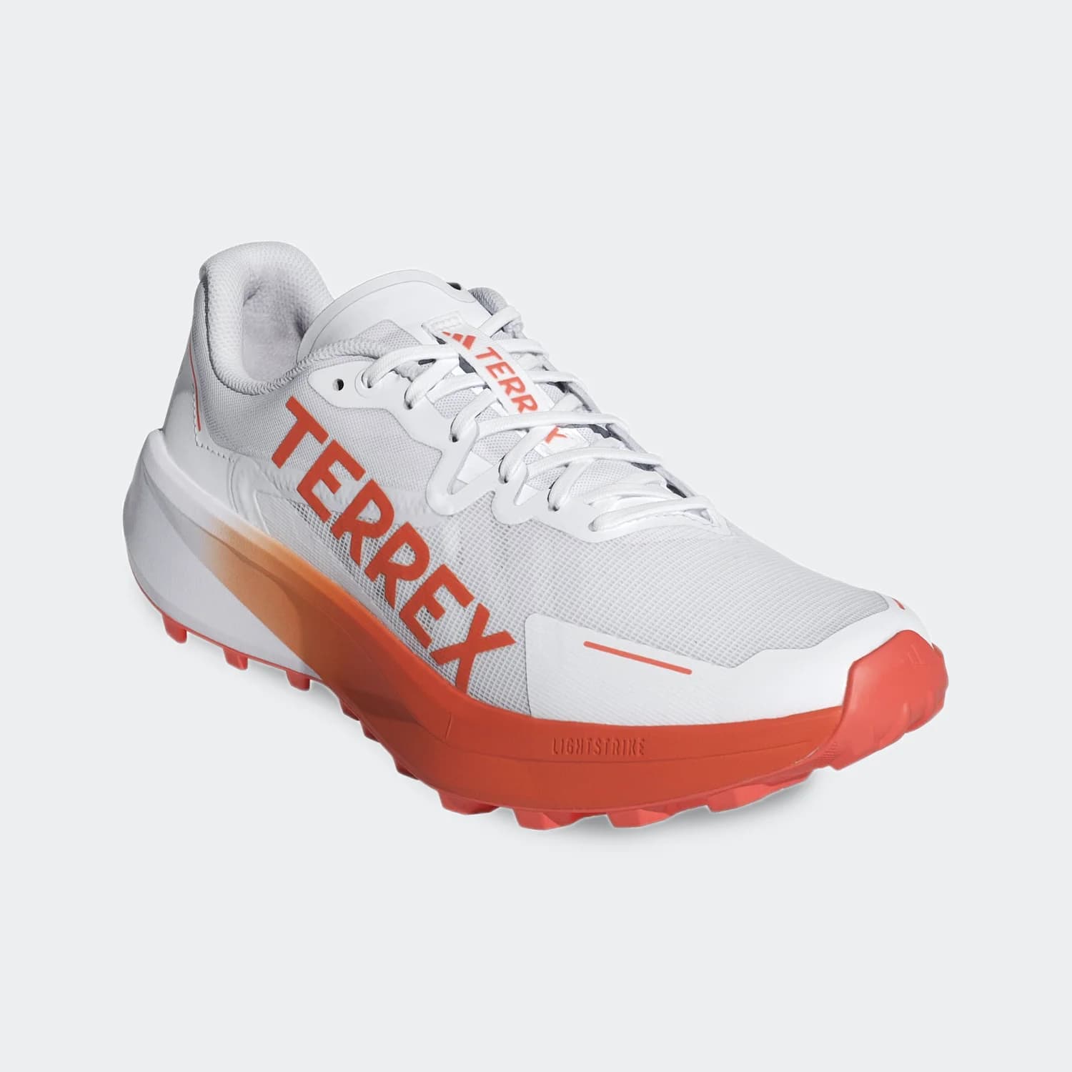 کفش تریل رانینگ مردانه آدیداس مدل Terrex Agravic 3 Trail Running