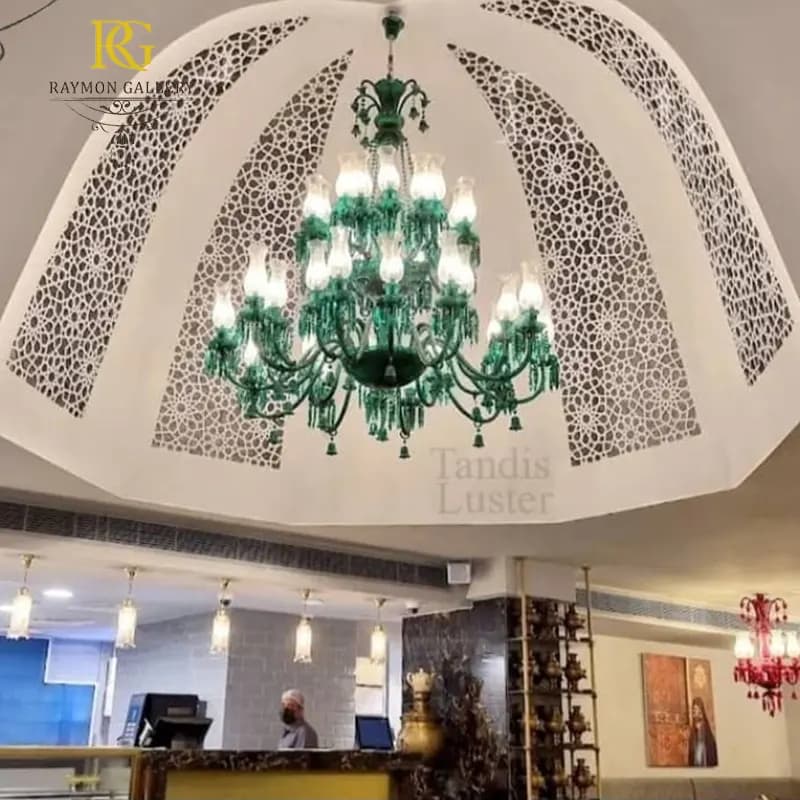 لوستر باکارات سبز دو طبقه سبک با آویز شیک (40 شاخه)