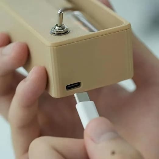 چراغ خواب رومیزی FOLDING MAGNET مدل XB-2 — تصویر ۸