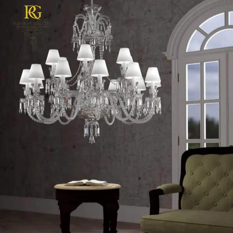 لوستر باکارات سفید شیددار کریستال (18 شاخه)