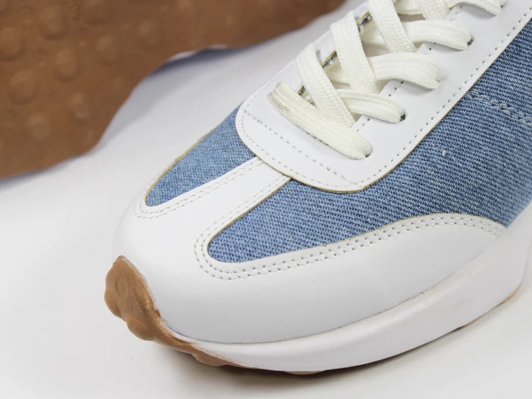 کتونی نیوبالانس 661 | New Balance 661 — تصویر ۸