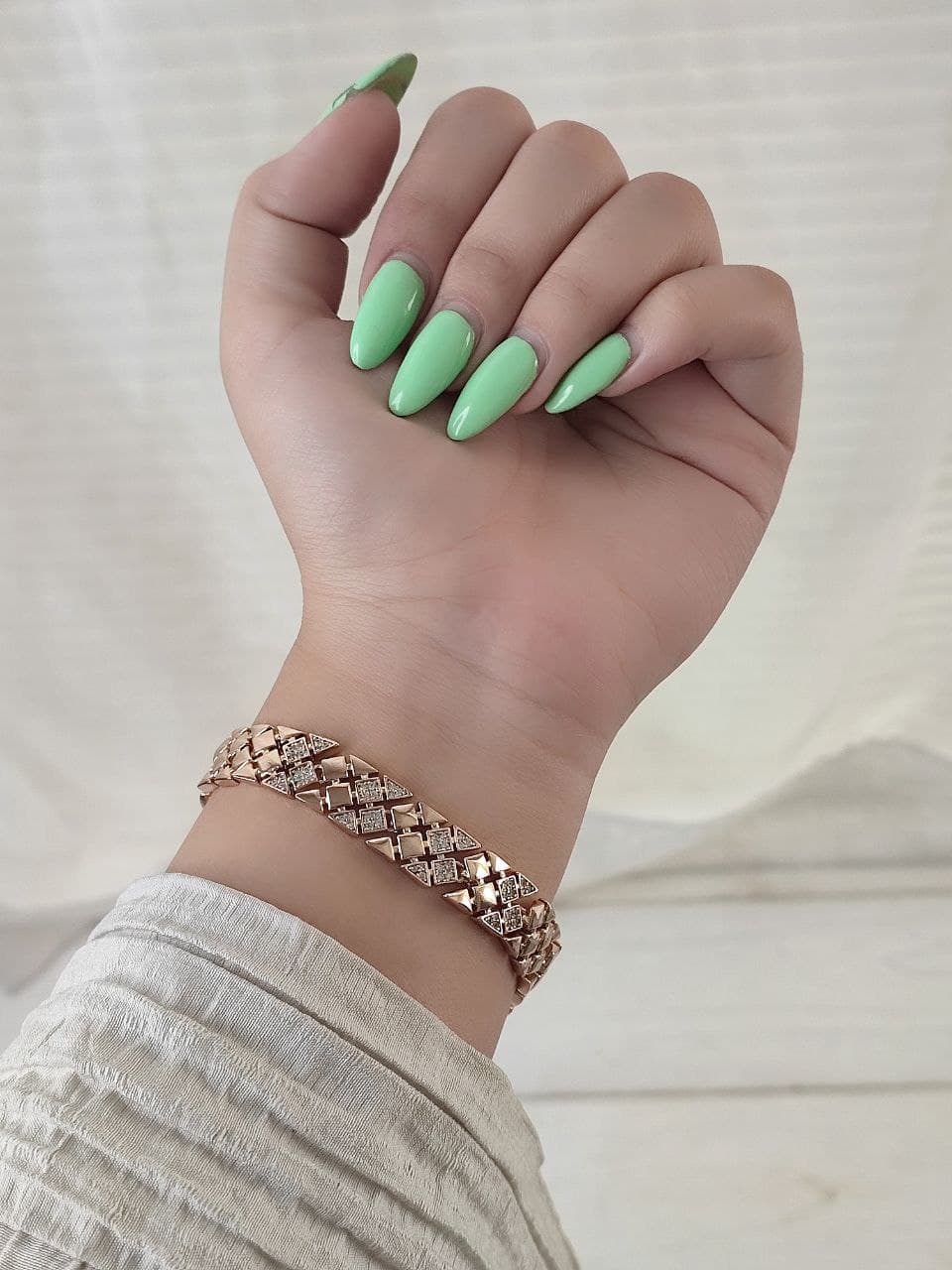 دستبند زنانه پهن مارک ژوپینگ کیفیت عالی رنگ ثابت کد 1216931 — تصویر ۲