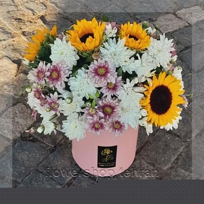 چیدمان هنری عکس گل برای مادر برای دکور میز یا لابی