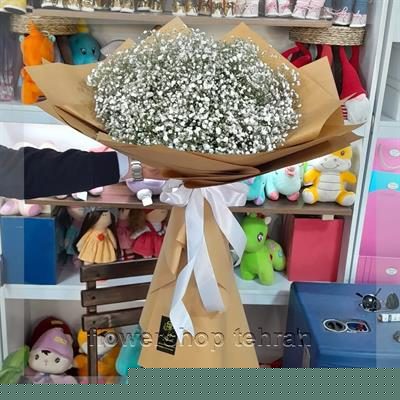 با دسته گل داوودی قرمز اولین نگاه هر مهمان را میخکوب کن — تصویر ۲