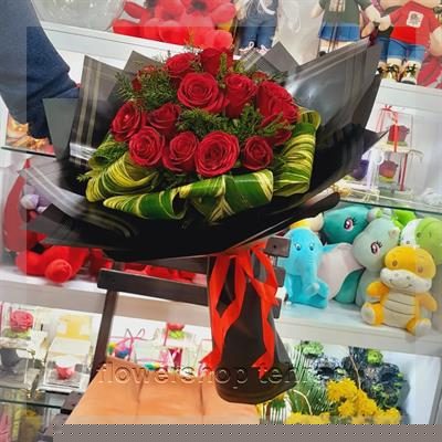 گل رز شیشه ای لوکس برای سلیقه‌های سخت‌پسند