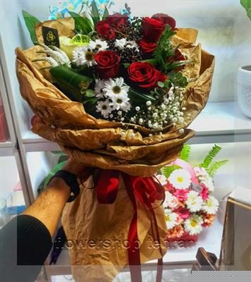 جعبه گل لوکس برای سلیقه‌های سخت‌پسند — تصویر ۲