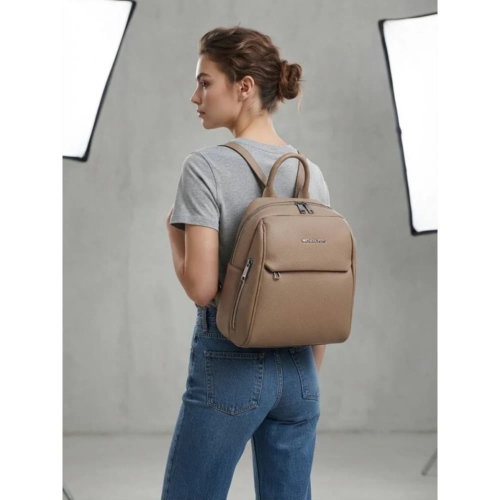 کوله پشتی Michael Kors مدل 5069 — تصویر ۳