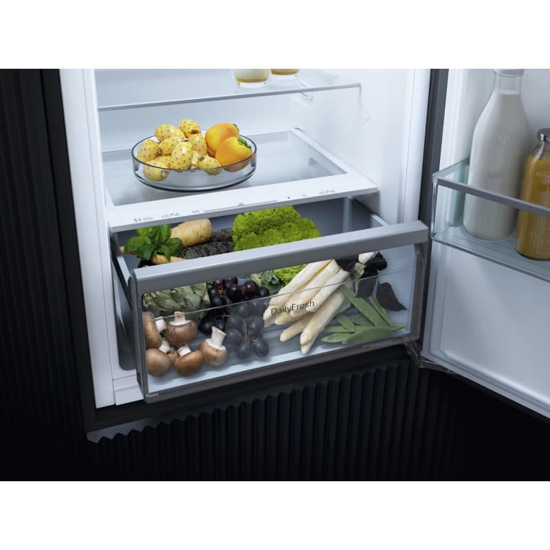 یخچال زیرکابینتی میله Miele مدل K7117D — تصویر ۶