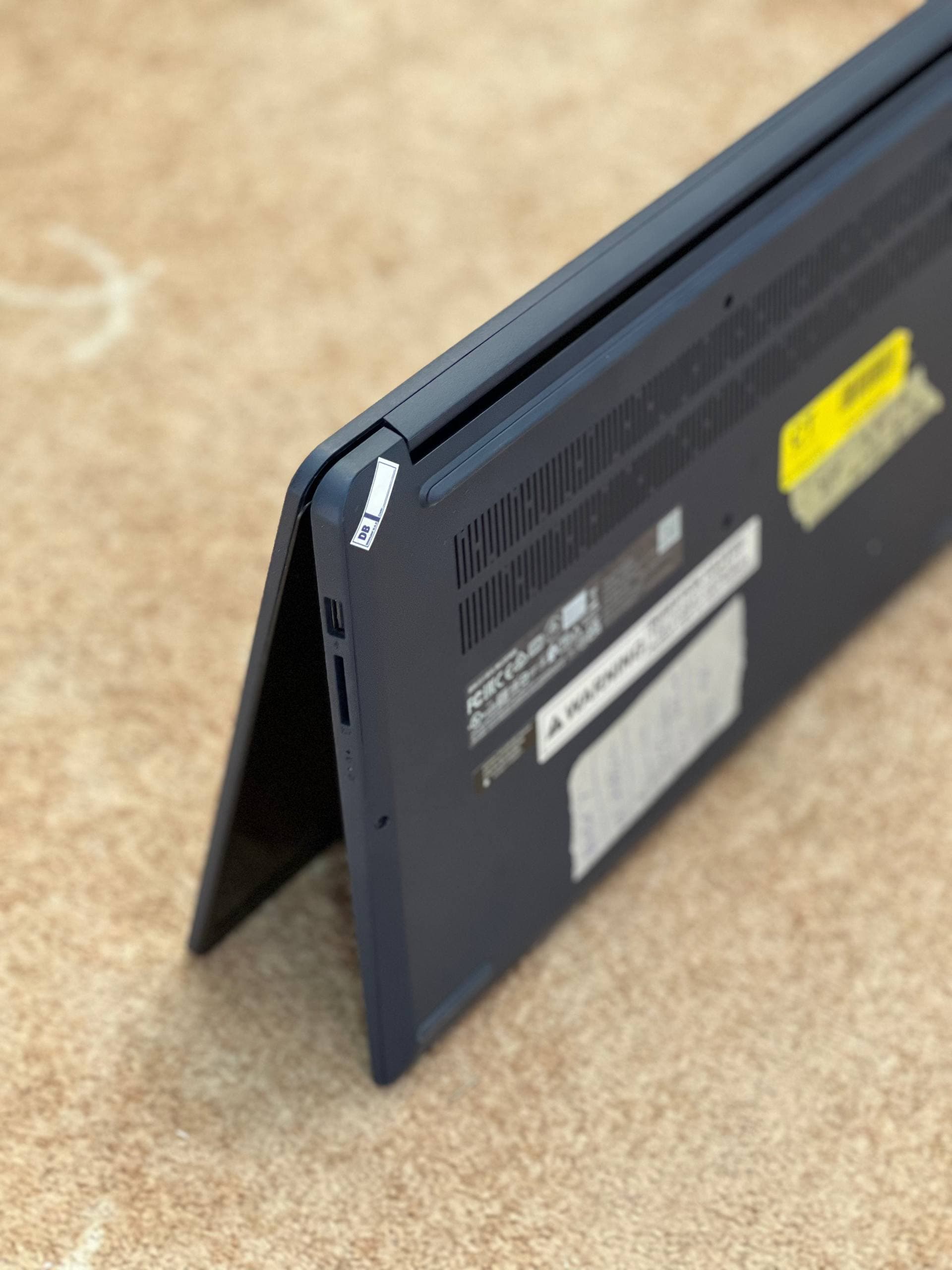 لپ تاپ Lenovo Ideapad 1 R3 (7320U) 4GB-256SSD-AMD 512MB — تصویر ۹