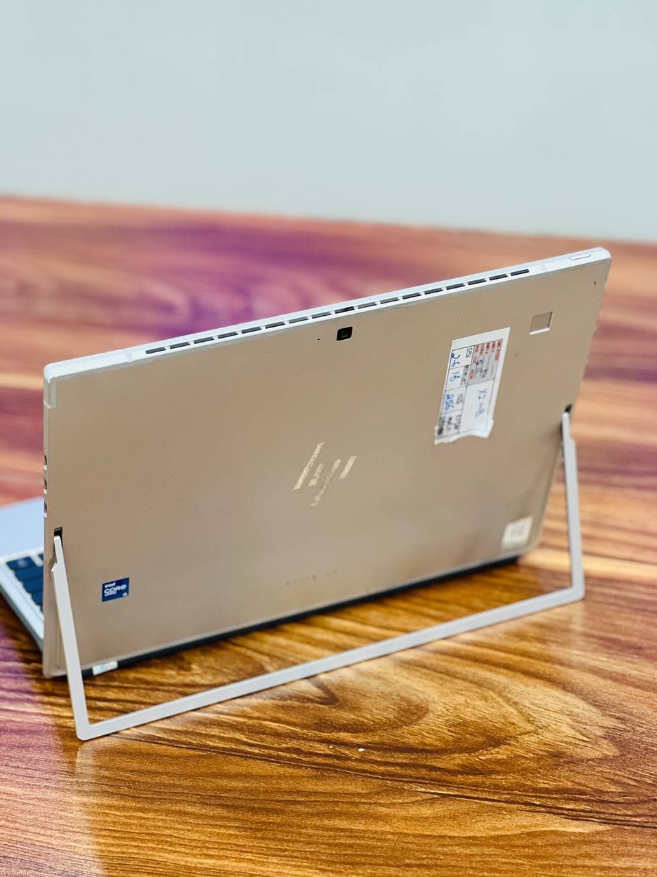 لپ تاپ HP Elite X2 G8 i5 (1145G7) 16GB-256SSD-Intel iris xe — تصویر ۵