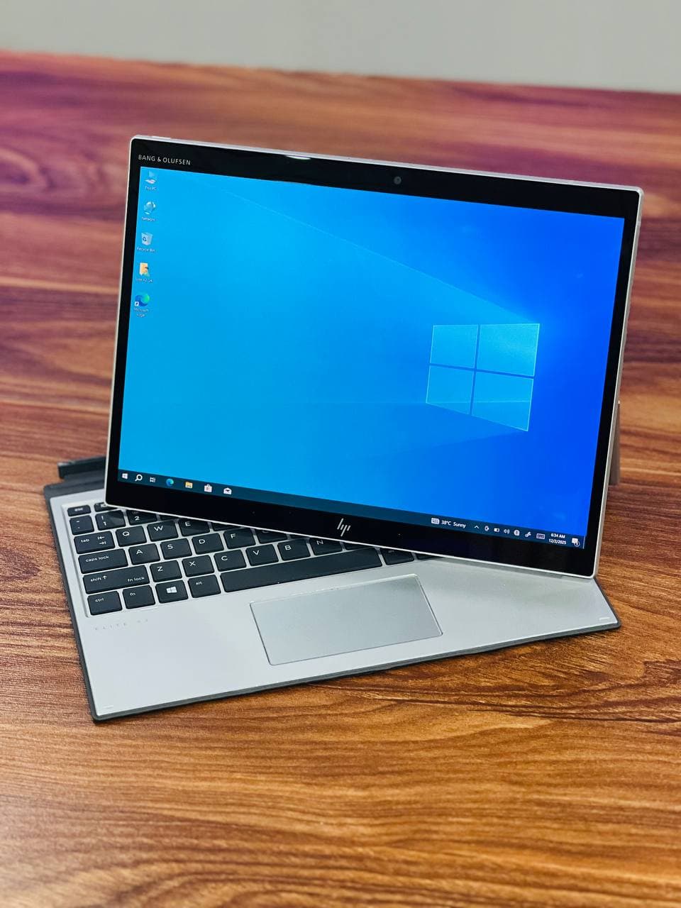 لپ تاپ HP Elite X2 G8 i5 (1145G7) 16GB-256SSD-Intel iris xe — تصویر ۲