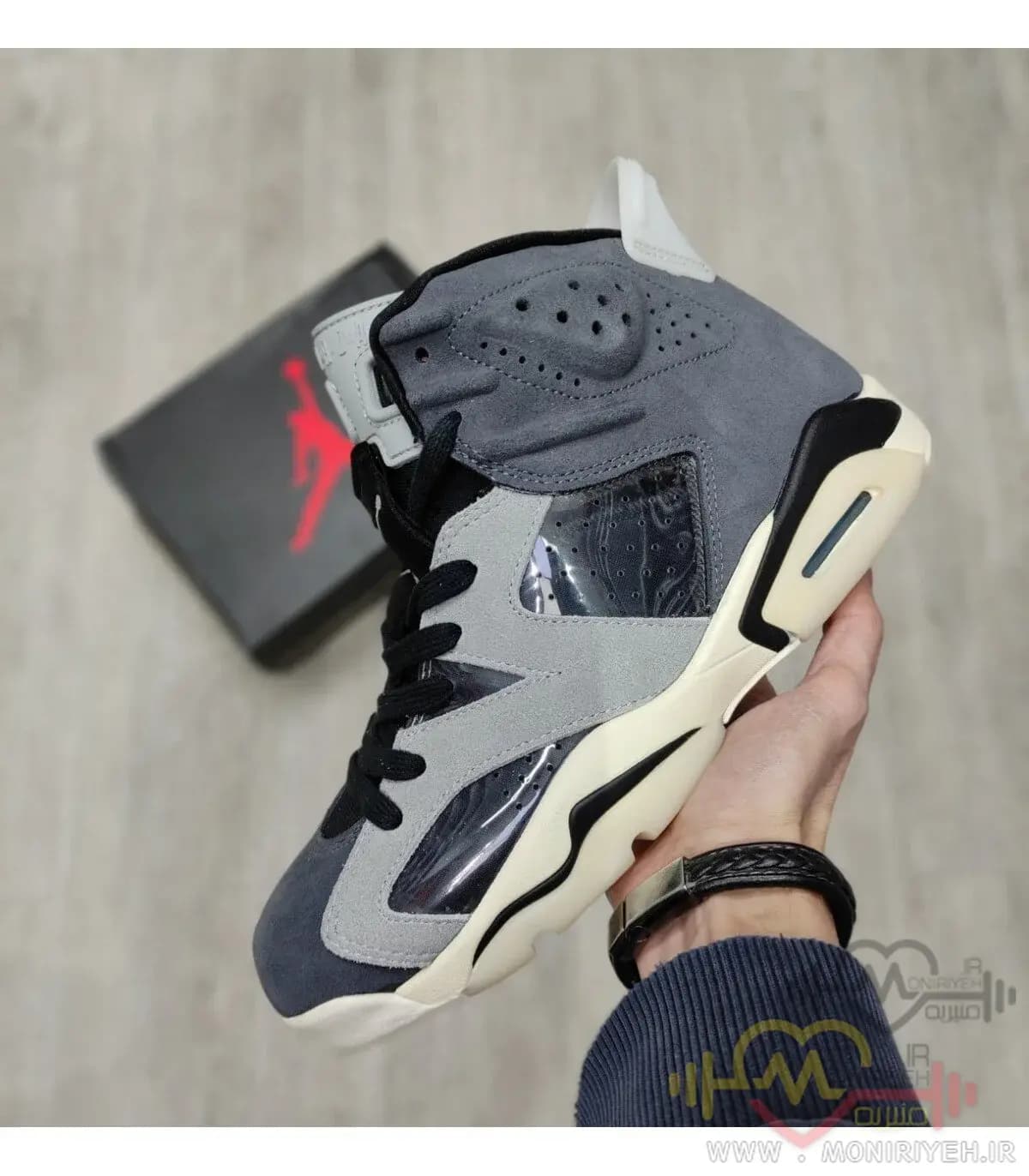 کفش بسکتبال نایک AIR JORDAN 6 RETRO — تصویر ۳