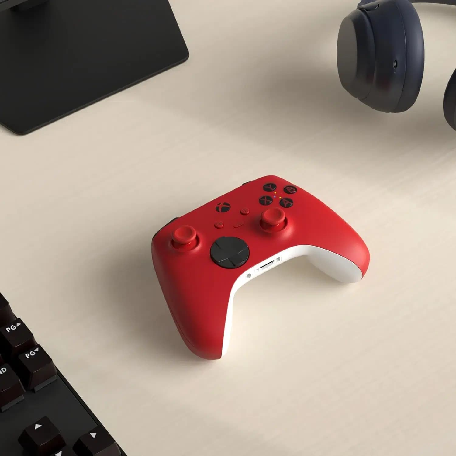 دسته بازی مایکروسافت قرمز Xbox Series — تصویر ۱۱
