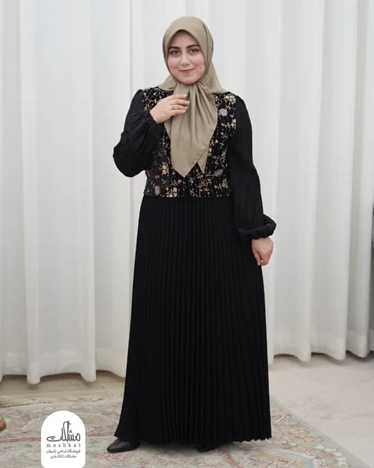 کت و سارافون مجلسی سروناز — تصویر ۱۰