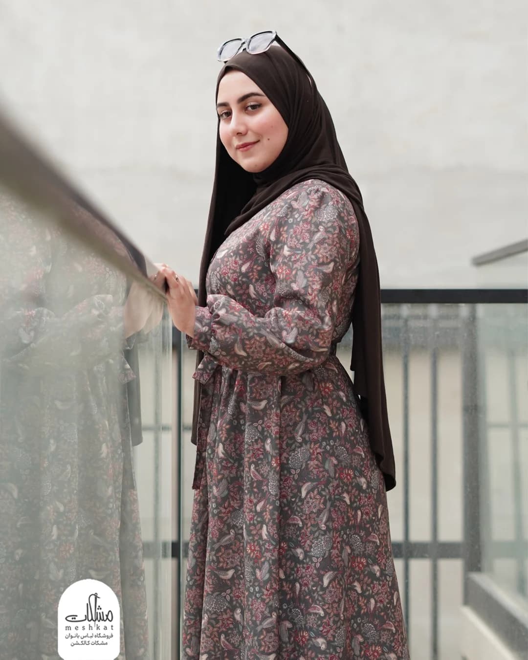پیراهن تابستانه گل و مرغ — تصویر ۹