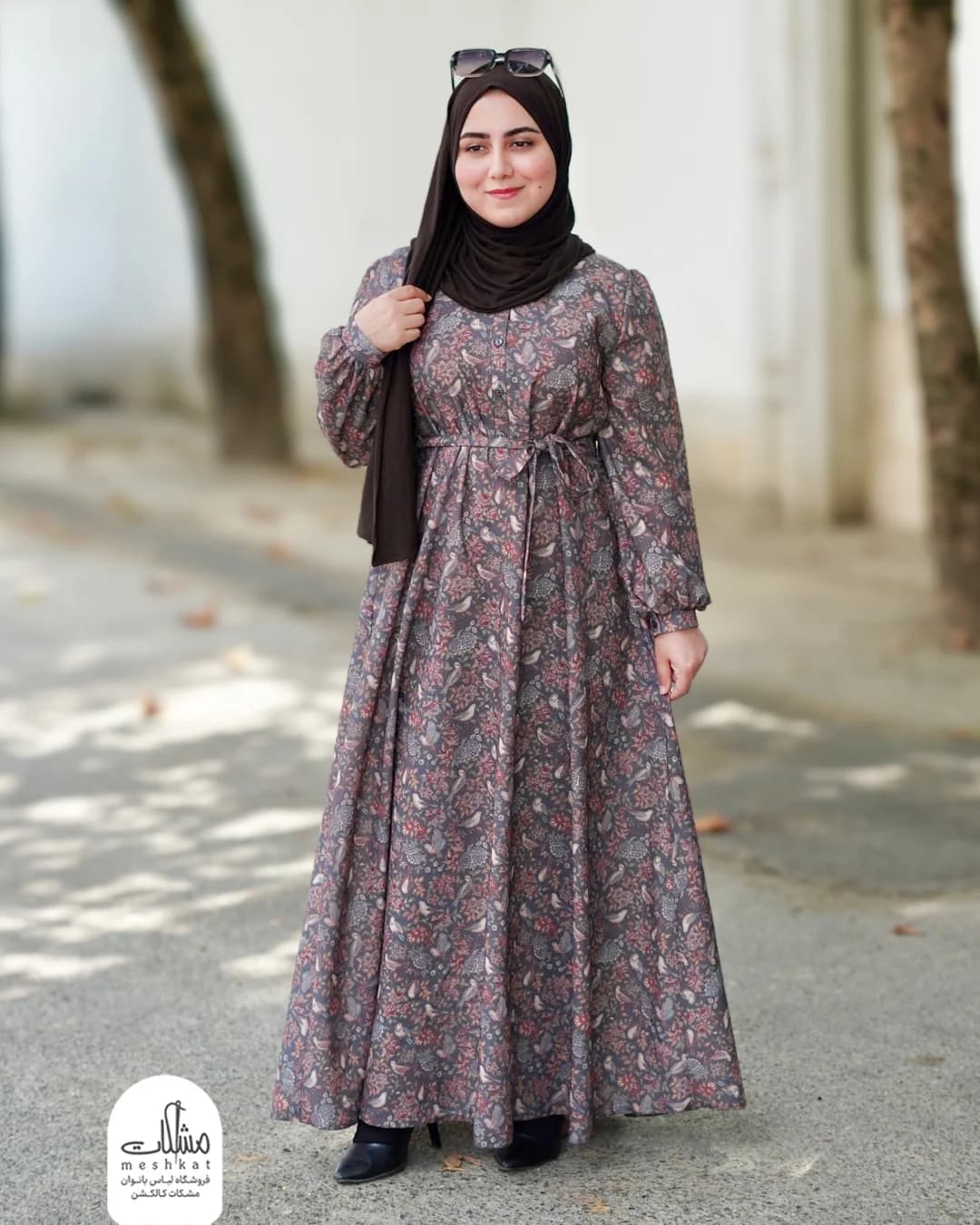 پیراهن تابستانه گل و مرغ — تصویر ۸