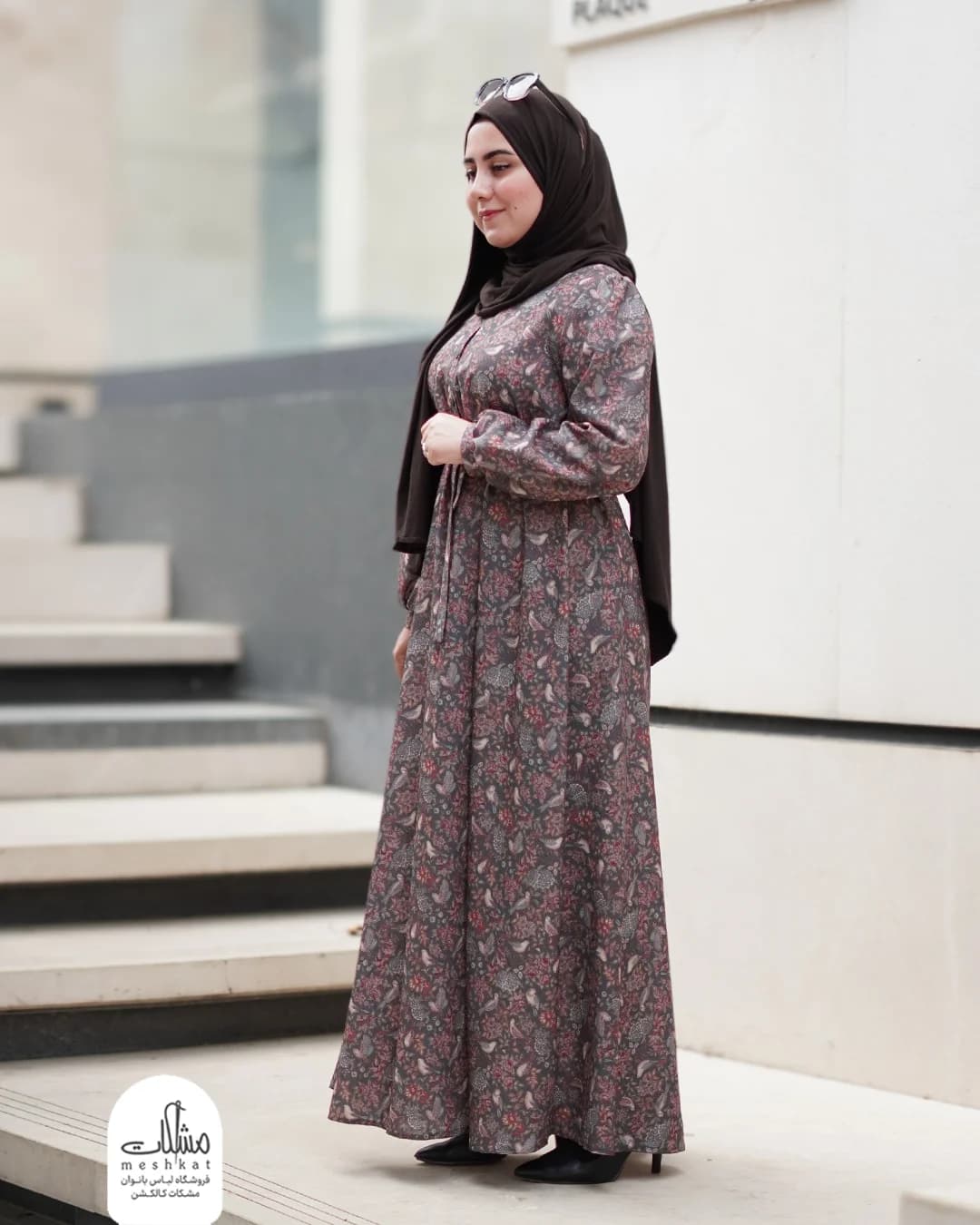 پیراهن تابستانه گل و مرغ — تصویر ۶