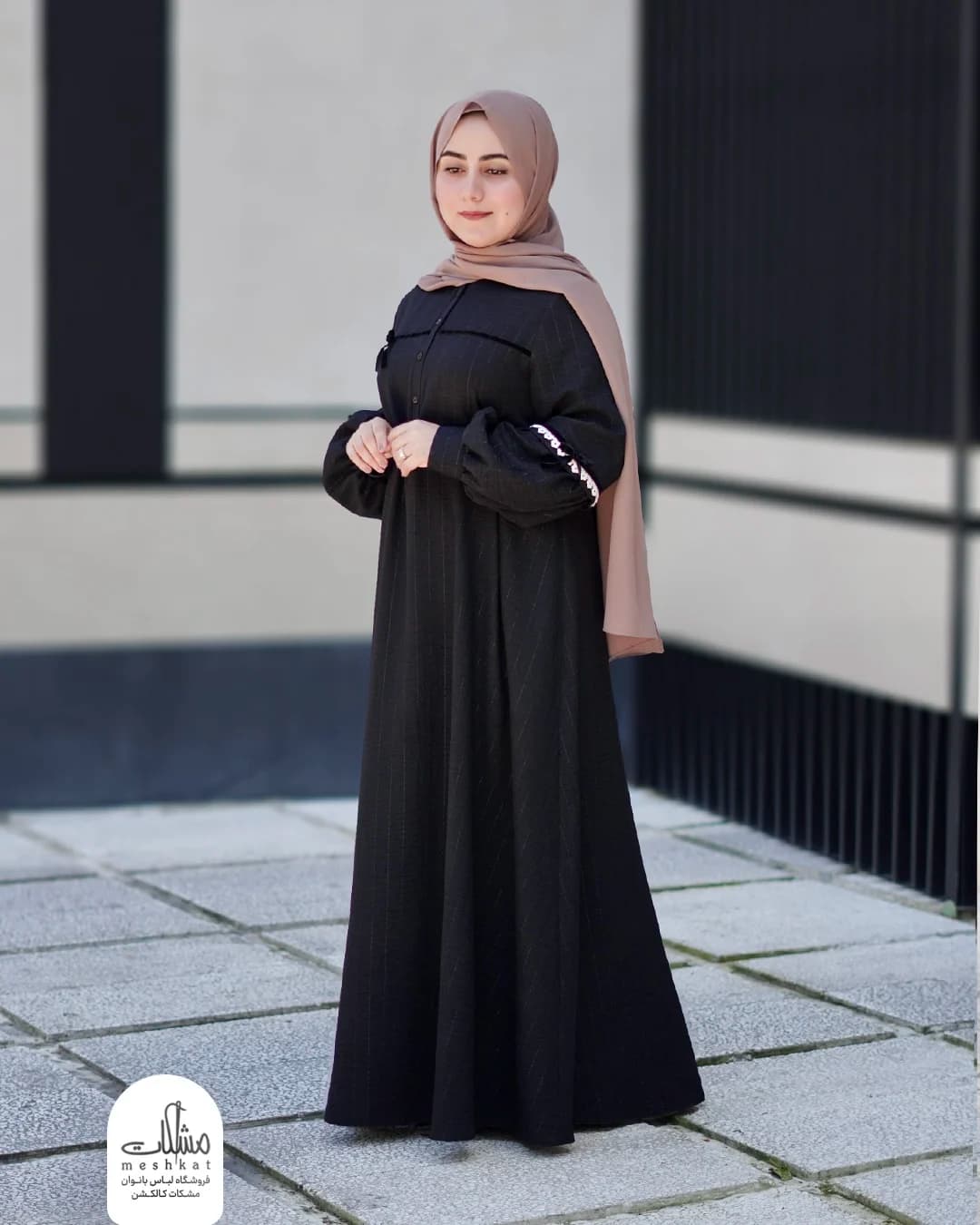 عبای زریسا — تصویر ۴