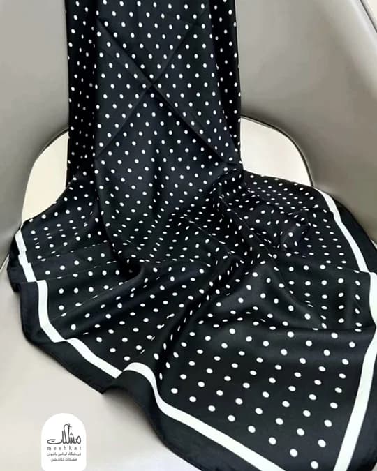 روسری ابریشم توییل وارداتی خالخالی — تصویر ۲
