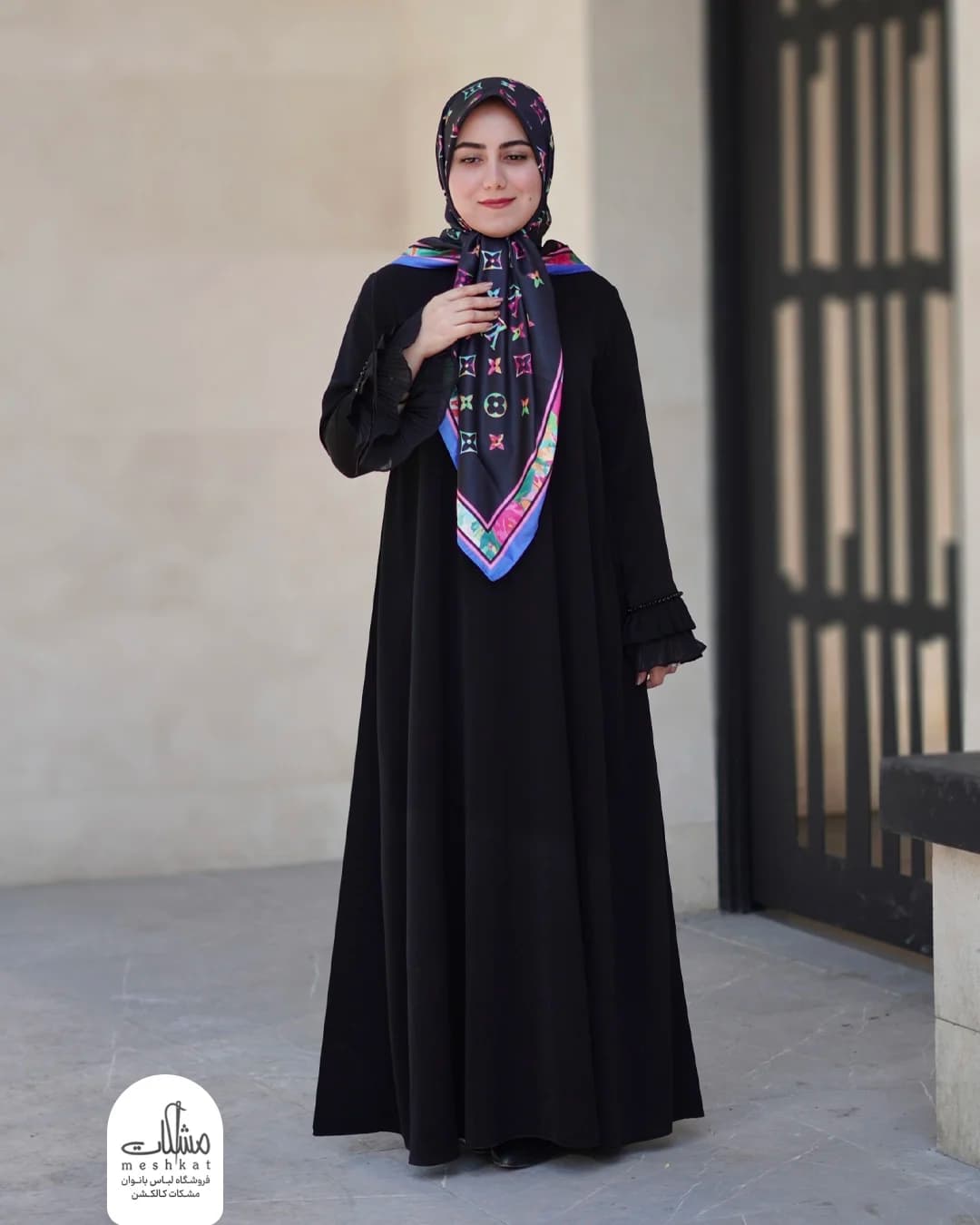 عبای لیلی — تصویر ۲
