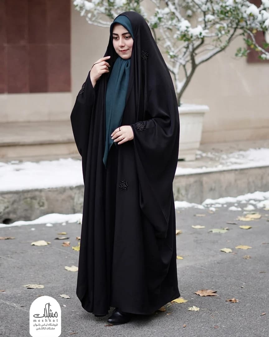 چادر عربی جواهردوزی طرح دونه برف — تصویر ۶