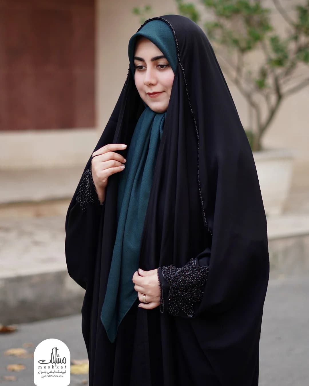 چادر عربی مجلسی طرح برگ — تصویر ۵