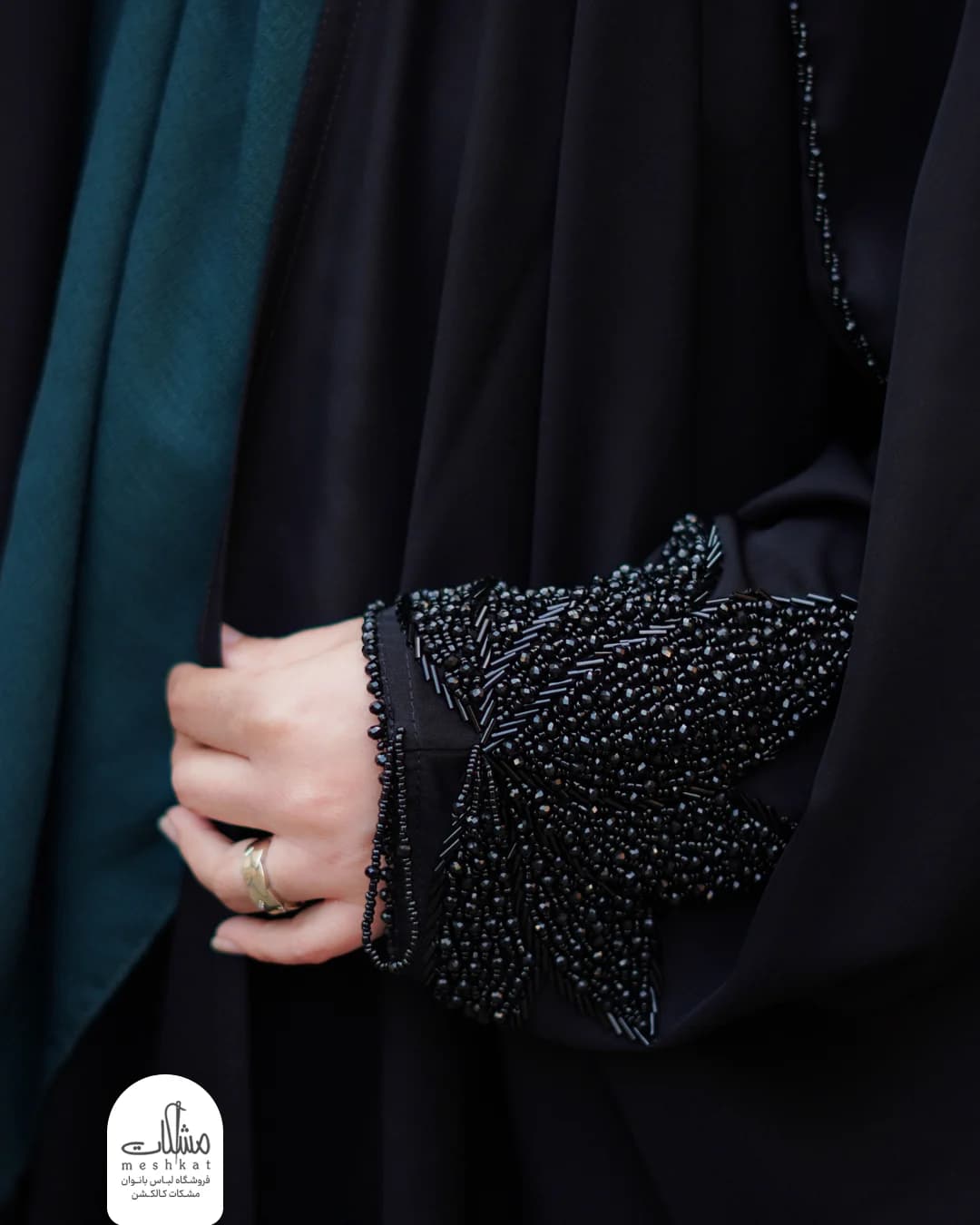 چادر عربی مجلسی طرح برگ — تصویر ۴