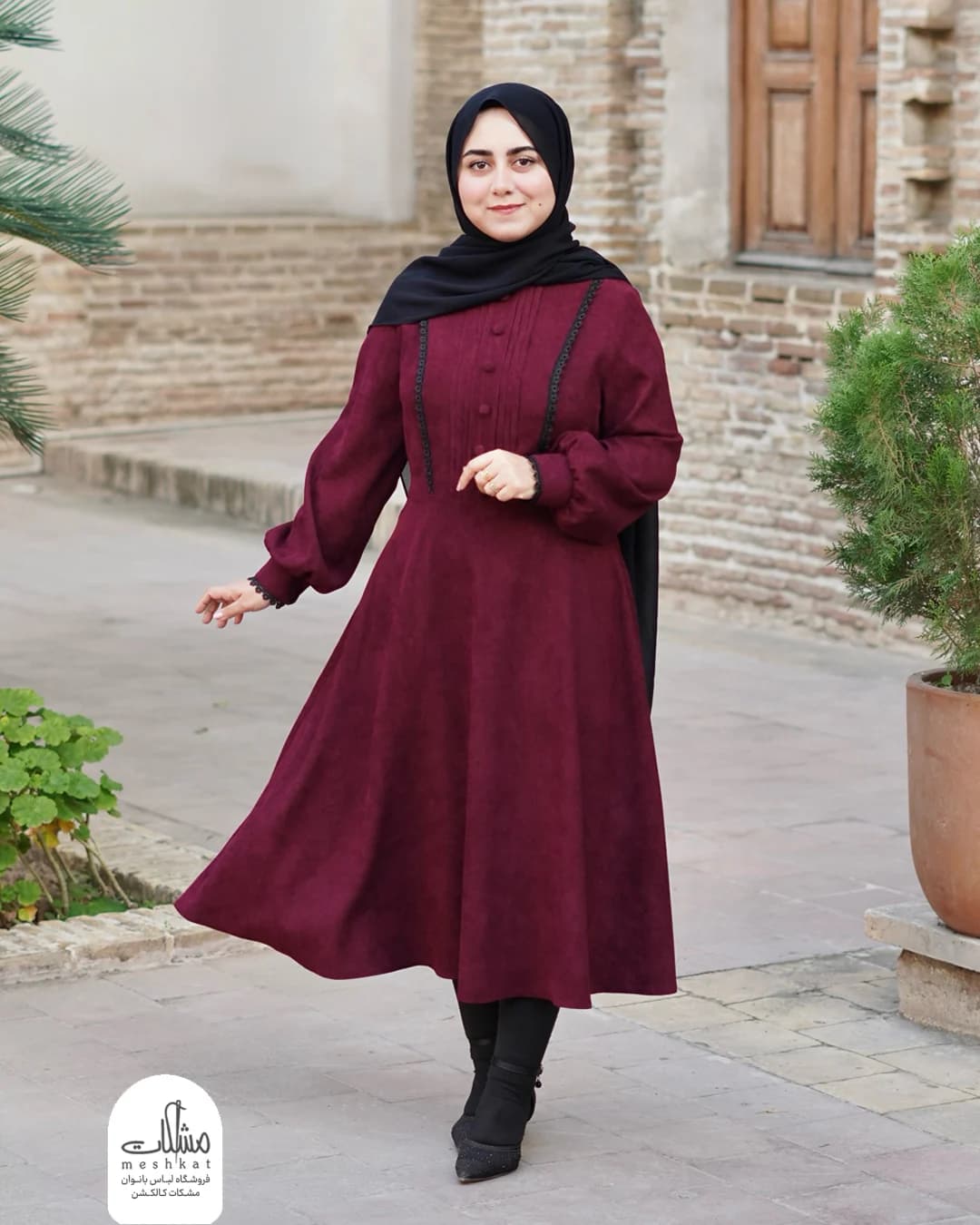 پیراهن ماهگل — تصویر ۵