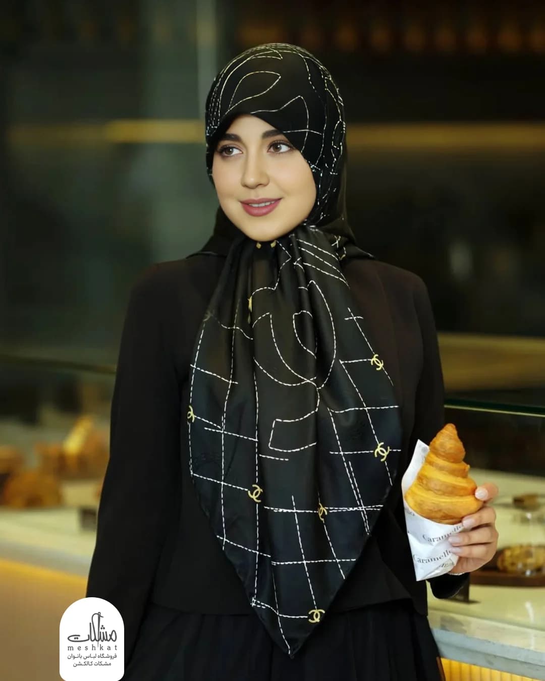 روسری ابریشم توییل طرح Chanel — تصویر ۲