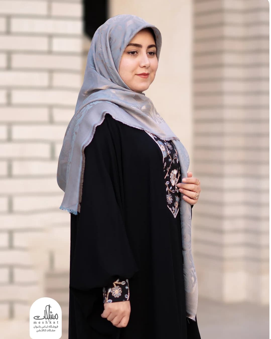 عبای فاخر صنم — تصویر ۳