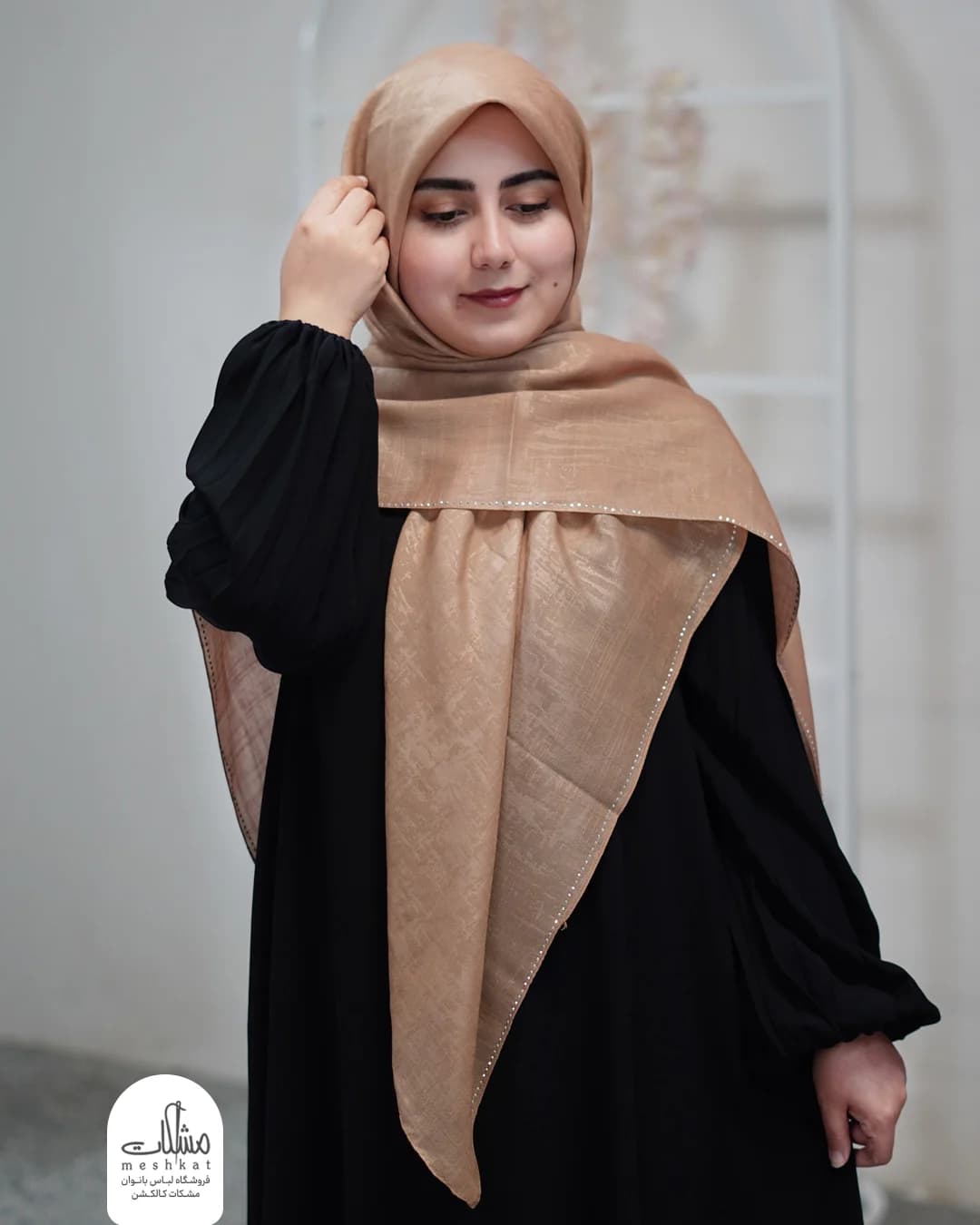 روسری اسلپ نگین دار طرح پتینه
