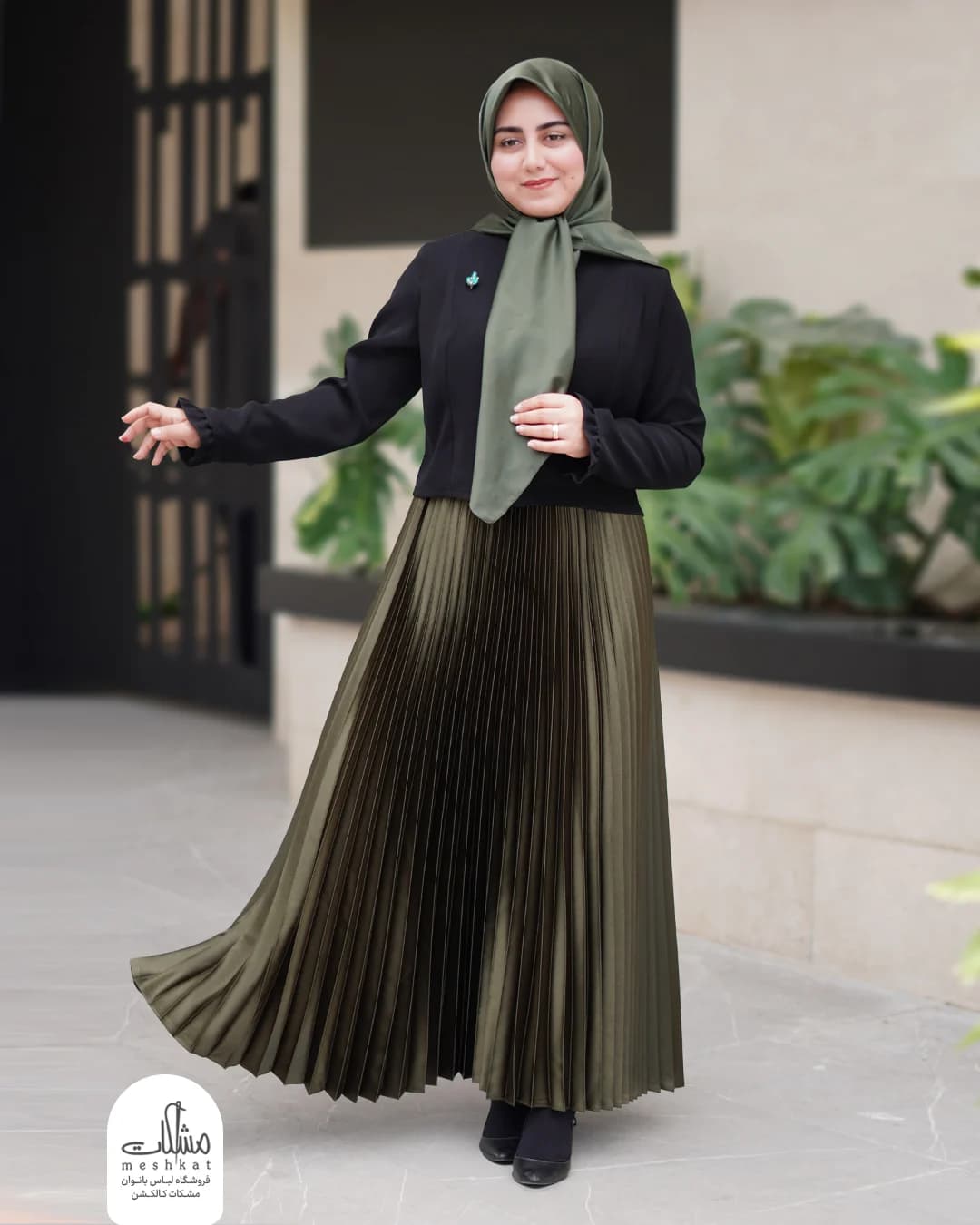 دامن پلیسه — تصویر ۹
