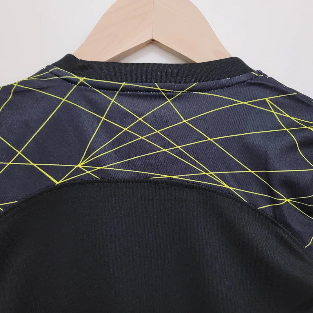 لباس بچه گانه چهارم پاریسن ژرمن ۲۰۲۳ — تصویر ۵